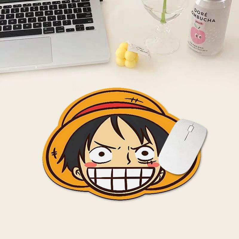 Gaming Keyboard And Mouse Pad - ワンピース ルフィ マウスパッド、小型コンピューターデスクマット、オフィスエイリアン滑り止めラウンドキーボードパッド、かわいい漫画、友人へのギフト